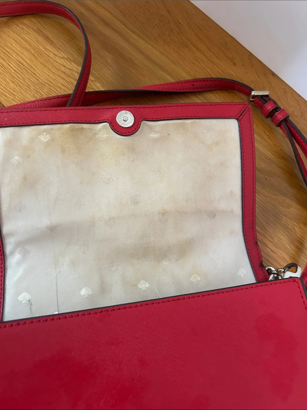 Kate Spade New York CAMERON CONVERTIBLE CROSSBODY in Red with Matching Wallet